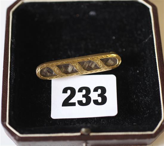 15ct mourning brooch
